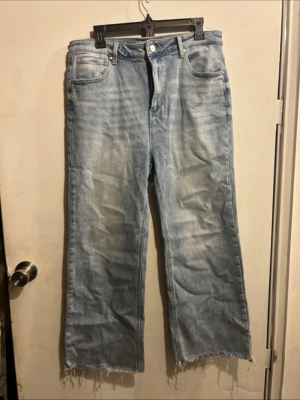 Women’s Light Blue Straight Jeans - Classic Straight Fit